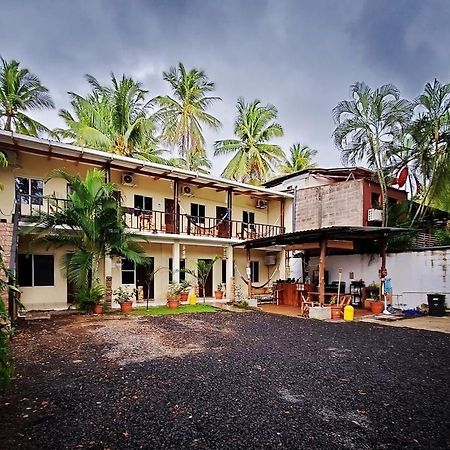 Dylan'S Surf Inn La Libertad Eksteriør bilde